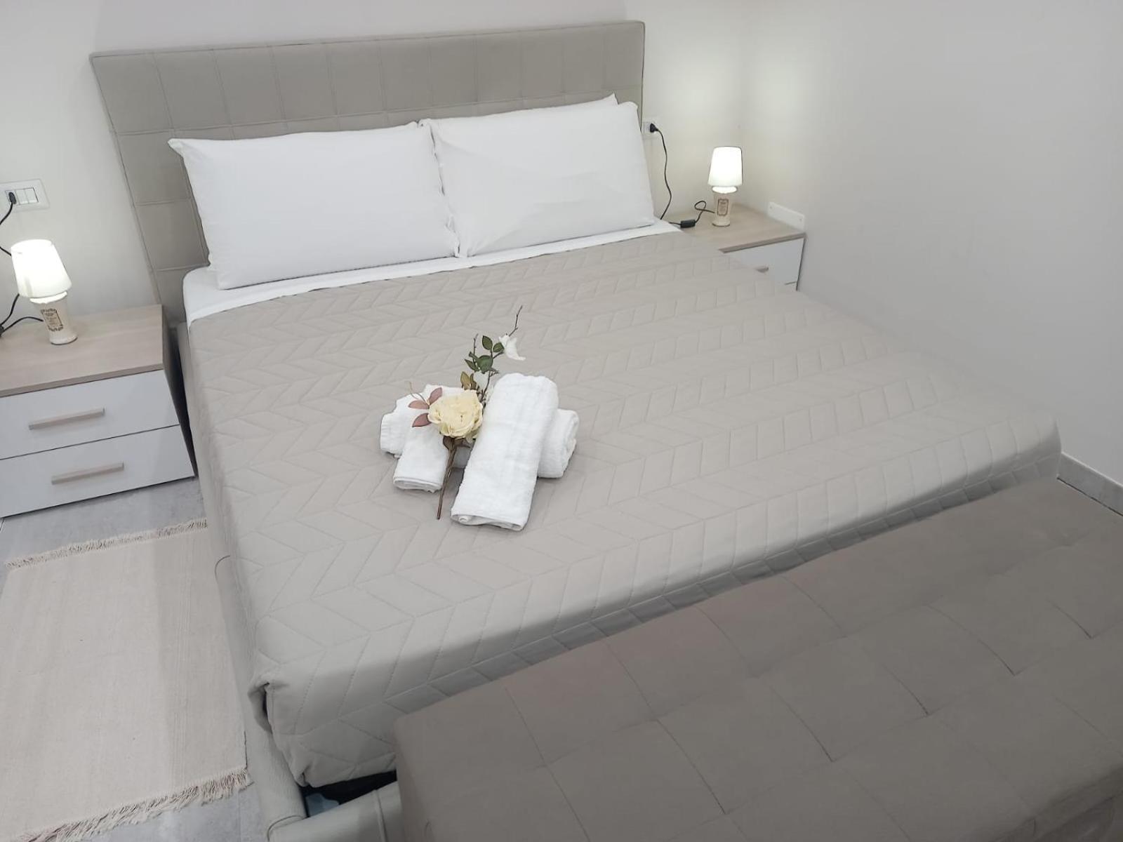 Antico-Vicolo Appartamento Viviana Vercelli Ngoại thất bức ảnh